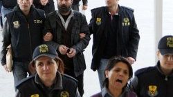 Antalya'da 7 DHKP-C üyesi tutuklandı