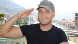 Survivor Taner askere giderken bile laf soktu