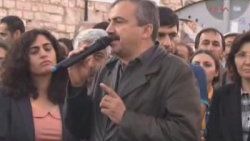 Sırrı Süreyya Önder: Barışın anahtarı Öcalan'da - Video