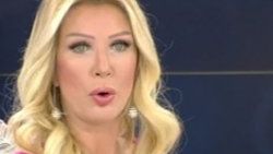 Seda Sayan: Hülya bence anne olarak filme karşı çıktı