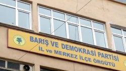 Malatya'da BDP il binasına silahlı saldırı