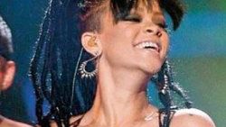 Erol Köse bu kez de kafayı Rihanna'ya taktı