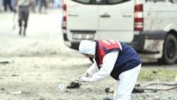 Emniyet'ten canlı bomba alarmı