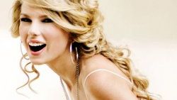 Taylor Swift'ten yeni albüm müjdesi