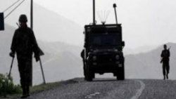 Şırnak'ta askeri aracın geçisi sırasında patlama