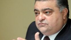 Özal: 5 senede çürümesi gereken şey 20 senede çürümemiş