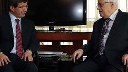 Davutoğlu: Filistin'in bayrağı BM'de dalgalanacak