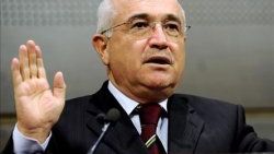 Cemil Çiçek: Siyasi hayatımda dolmuşa binmem