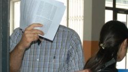 O profesörün ilk vukuatı değil