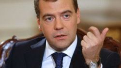 Medvedev: Esad'ın kalma şansı azalıyor