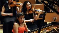Piyanonun dahi çocuğu konser verdi-İzleyin