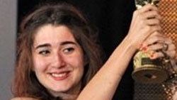 Zeynep Oral'ın Kürtçe ihbarı iddiasına polisten yalanlama