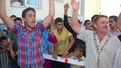 Suriyeli mültecilerden çarşı eylemi