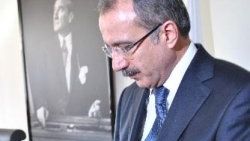 Dinçer: Özel okullarda da süt dağıtımına başlanacak