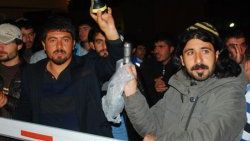 Bitlis'te öğrencilerin kız yurdu eylemi