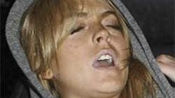 Lindsay Lohan hastanelik oldu