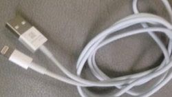 iPhone'un şarj kablosu değişiyor
