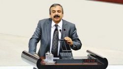 Sırrı Süreyya'dan Süleyman Demirel resti