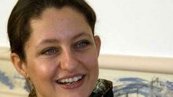 BM'den Şafak Pavey'e büyük onur