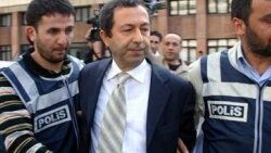 Garipoğlu'na yakalama kararı