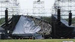 Radiohead konserinde sahne çöktü
