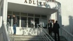 El Kaide üyesi mahkemede çırılçıplak soyundu