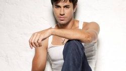 Enrique Iglesias İstanbul'a geliyor