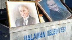 Yine Atatürk posteri yine şikayet