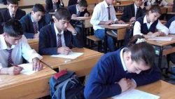 Ortaokullarda Kürtçe eğitime başlandı
