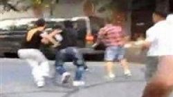 İstanbul'da çocuklar döner bıçaklarıyla kavga etti - Video