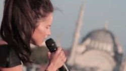 Şarkıcı Inna İstanbul klibini sitesinde yayınladı - İzle