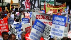 Aleviler Erdoğan'ı protestoya hazırlanıyor