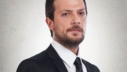 Kuzey Güney'in Barış'ı gamzelerinden rahatsız