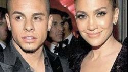 Casper Smart’ın eşcinsel olduğu iddia edildi