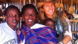Evli olan Tuğba Kenya'da evlenme teklifi almış