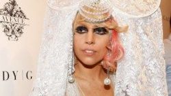 Lady Gaga gelin oldu - Foto Galeri
