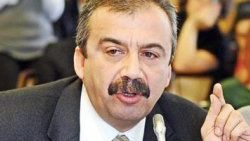 Sırrı Süreyya Önder'den Cemil Çiçek'e destek