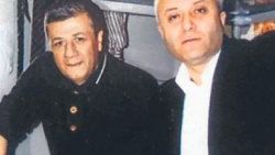 Mustafa Balbay ile Tuncay Özkan salona el ele girdi