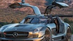 Mercedes'ten 45. yıla özel martı kanat