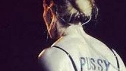 Madonna Pussy Riot için dua etti
