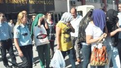 Kredi kartına taksitle fuhuş