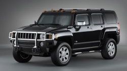 Gazze sokaklarında Hummer ve Porsche
