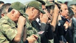 Genelkurmay Başkanımız sürekli ağlıyor