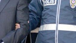 Küçük yaştaki kıza fuhuş yaptırdılar