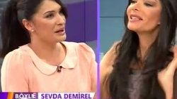 Gazeteciler benimle birlikte olmak istedi - Video