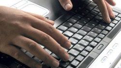 İnternetten cinsel içerikli ürün satışına engel