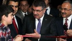 Bakan Şahin'den öğrenciye biber gazı ödevi