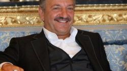 İsmailov 10 bin dolar bahşiş verdi garsonlar kapıştı