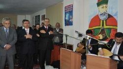 Bakan Yılmaz Sivas'ta Muharrem cemine katıldı
