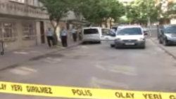 1 muvazzaf 2 askerin evinde arama